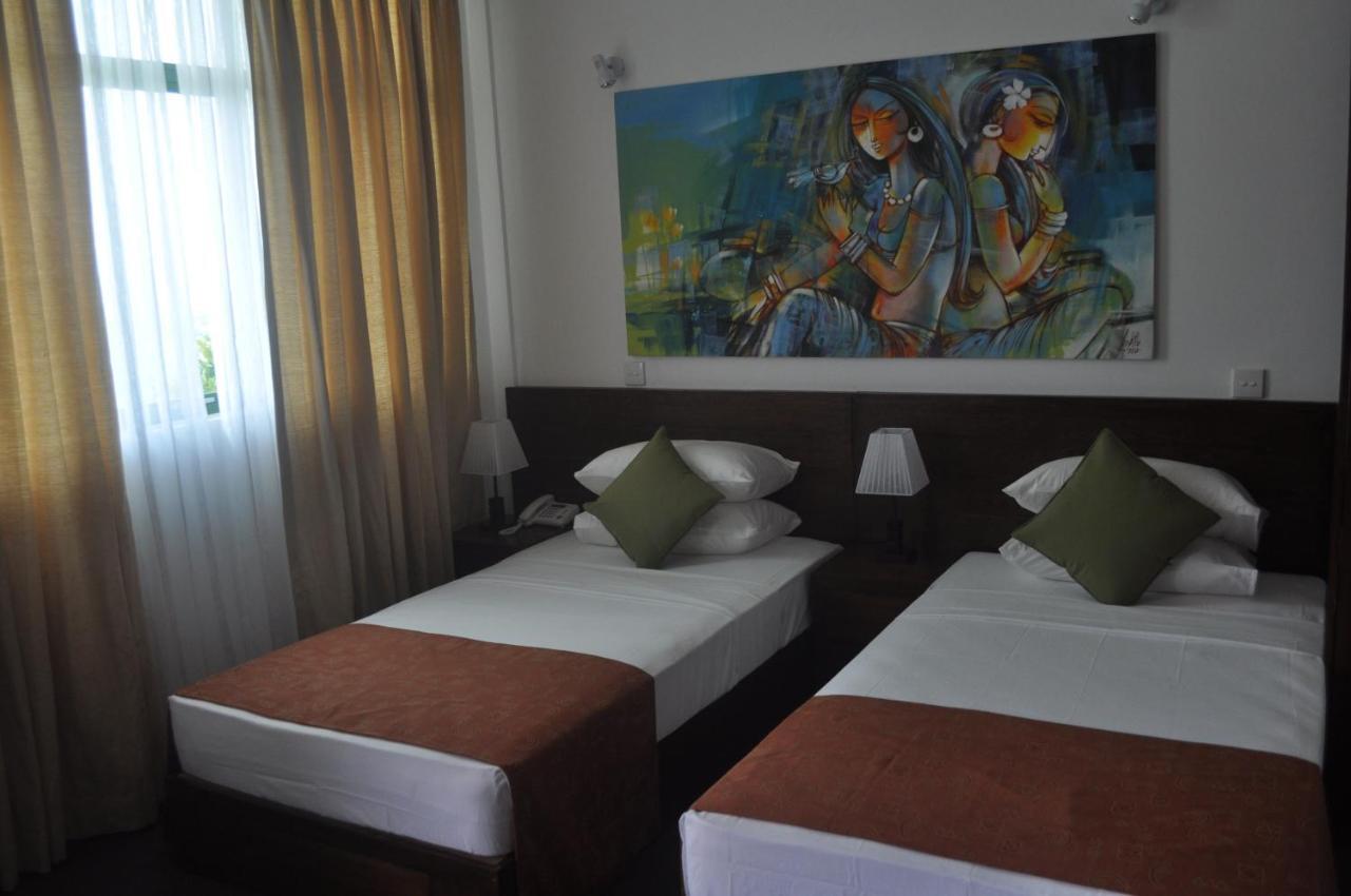 Amaara Sky Hotel Kandy Room photo